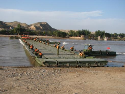 Cheap Track Load 60t Ribbon Floating Pontoon Bridge Reusable Large Rivers for sale