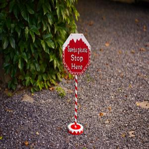 Best Outdoor Metal Christmas Decoration Handcrafted Christmas Sign Ornaments Standing wholesale