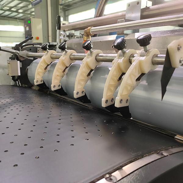 Cheap Intelligent High Speed Automatic Rigid Box Making Machine With Stable Production Rate 20-25pcs/Min for sale