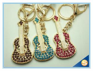 China Custom Musical Keychains Guitar Shape Keychain New fashion gift metal cute keychain on sale