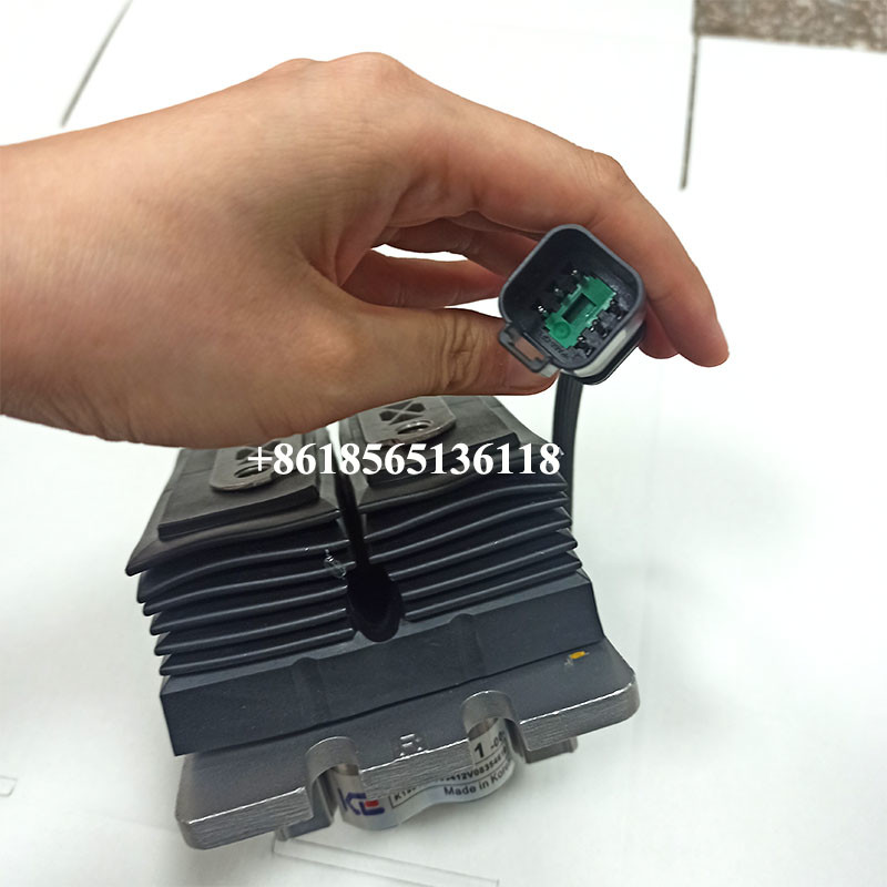 561-7001 5617001 Foot Pedal Valve Control for CAT301.7 320GC 336GC