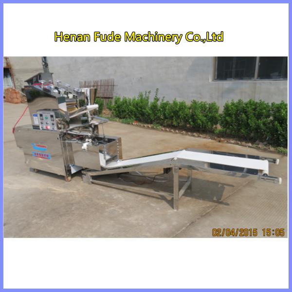 Cheap hotel automatic dumpling making machine, small dumpling machine for sale
