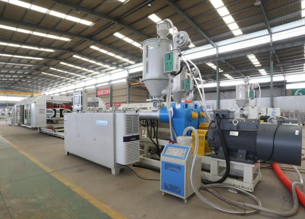 Cheap Corrugated Pipe Extruder Machine For PE PP PVC DWC Pipe Production for sale