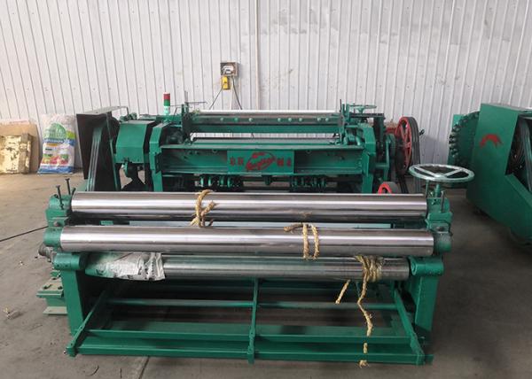 Cheap Mechanical Rolling Wire Net Making Machine , Industrial Wire Mesh Equipment for sale