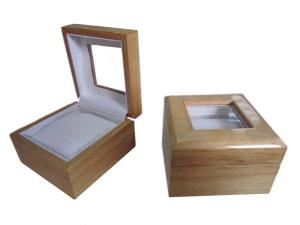 China Luxury new leather wood watch box with transparent window on sale