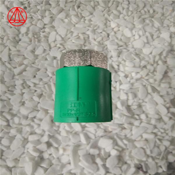 Cheap 4.2mm Thickness PPR Pipe Fitting Straight Connector R200P Material  Easy To Install for sale