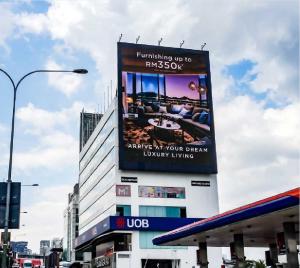 China SMD2121 P4 Outdoor Full Color Led Display 1R1G1B With Constant Current Drive on sale