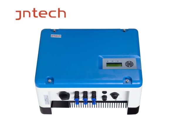 Cheap 2.2kw Single Phase Solar Pump Controller Built In DC Switch / Enough MC4 Connectors for sale