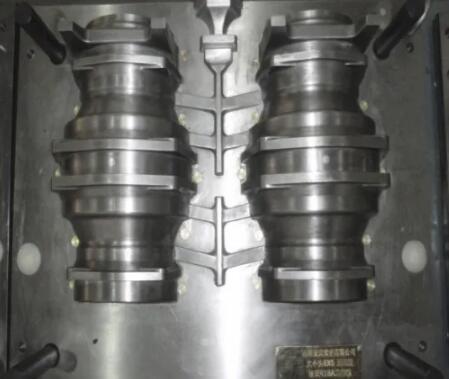 Cheap Low Pressure  Metal Casting Tools Convenient Mold Unloading Rugged Design for sale