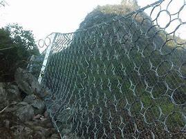 China Galfan Ring Net Rockfall Protection Netting Wire Rope Mesh For Slope Protection on sale