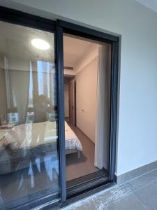 Best Barrier Free Fly Screen Sliding Screen Door 18*16 Mesh Mosquito Net Screen Window wholesale