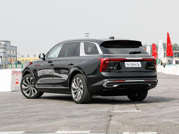 Cheap 405kw China Red Flag Car Open Body Type Faw Red Flag Car Customization for sale