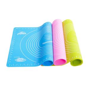 China 40*50cm Silicone Pie Crust Mat Kitchen Pastry Mat With Measurements on sale