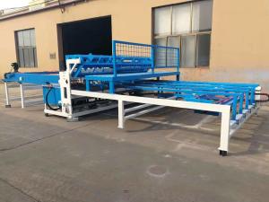 China Cross Wire Hopper Load 5.5kw Welded Wire Mesh Machine on sale