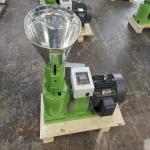Animal Feed Pellets Made By Feed Pellet Machine Small Scale Feed Pellet Making