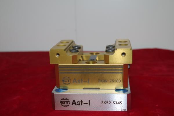 Cheap Manual 5th Axis Self Centering Vise 2.5Kg Precision Toolmaker Vise for sale
