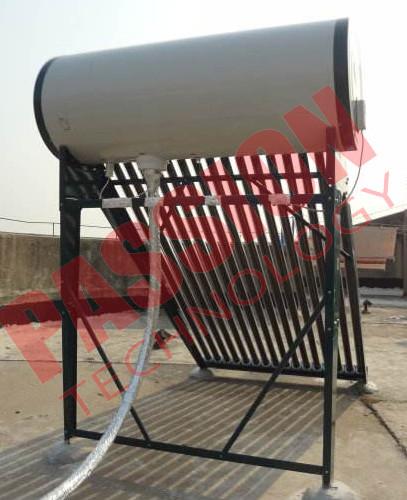 Cheap Pressurized Solar Water Heater System With 20 Tubes Stainless Steel Reflector Frame for sale