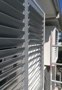 OEM / ODM Aluminium Vertical Louvers Window Shutters Panels Frame