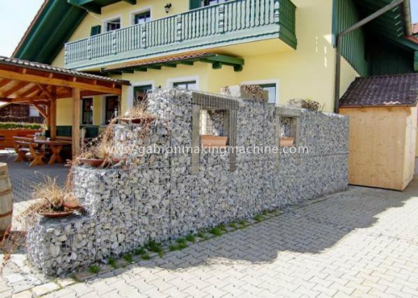 Cheap Gabion Baskets Retaining Wall 100x120mm Mesh Size For Rock Fall Defending for sale