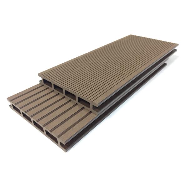 Cheap China Factory Price WPC Outdoor Flooring Plastic Composite Decking for sale