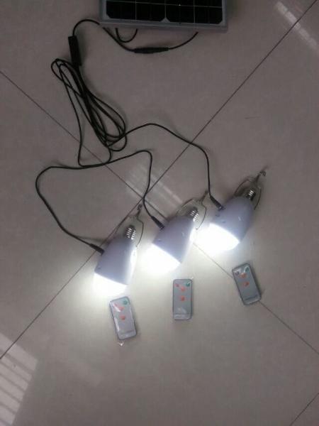 Cheap portable solar power system solar home lighting Africa with remote controller, factory price with 2years warranty for sale
