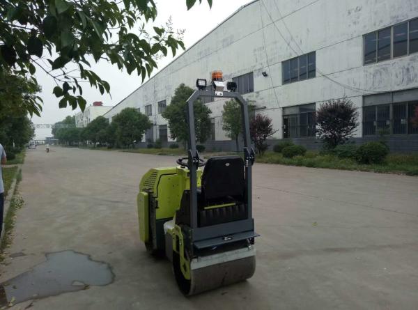 Cheap 1ton riding on tandem double drum road roller for sale