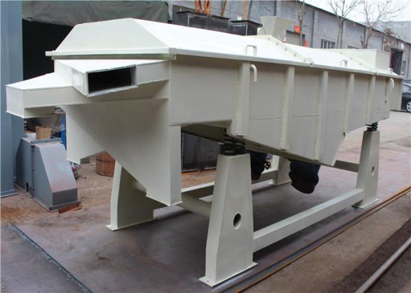 Cheap Fully Enclosed Sawdust Linear Vibrating Screen for sale