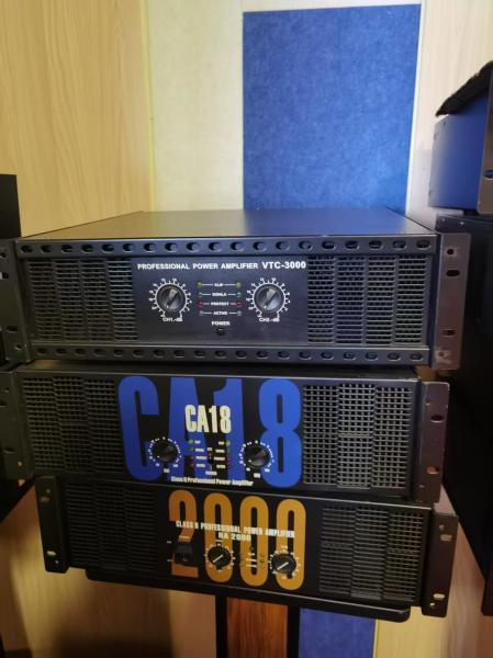 Cheap 2 Channel Power Amplifier 1200W Output Compact Design 2 Cooling Fans Easy To Controls For Pro Audio System for sale