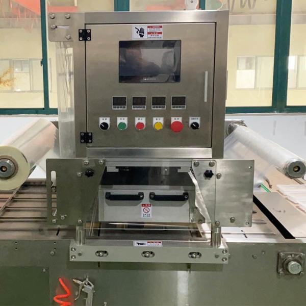 Cheap Linear Food Tray Sealer Machine 20pcs/Min Customizable Shape And Design for sale