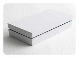 China White Smartphone Case Packaging Box Printing Custom Logo , Gift Box For Phone on sale