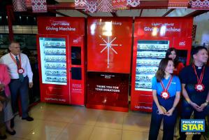 China Corporate Social Responsibility Customize Vending Machine With OTI Card Reader And Eco-Friendly Design on sale
