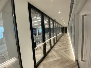 China Customizable Movable Glass Partition Walls With Aluminum Frame on sale