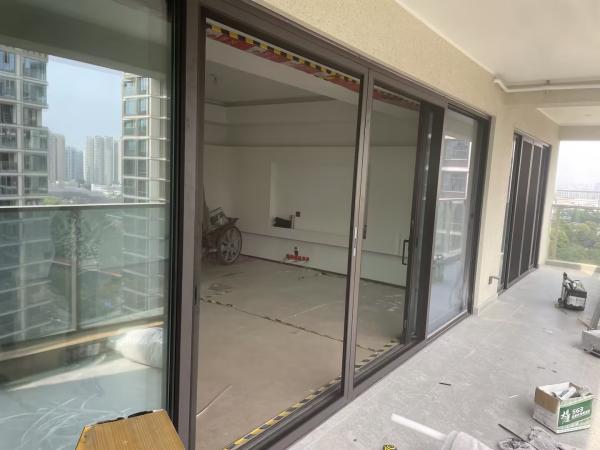 Cheap Hennesa - Barrier Free Screen Door Creating Inclusive Spaces for sale
