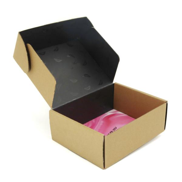 Cheap Garment Clothing Corrugated Cardboard Folding Boxes With Logo Customized Shape for sale