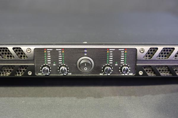 Cheap CE Four Channel Subwoofer 1600w Digital Power Amplifiers for sale