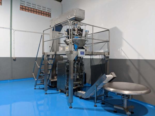 Cheap Candy Dates Biscuit Vffs Pillow Pouch Filling Packing Machine Automatic for sale