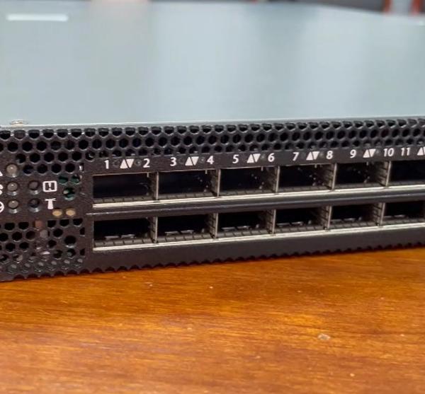 Cheap MSB7800-ES2F Mellanox Infiniband Switch EDR 36 Port Non Blocking Management for sale