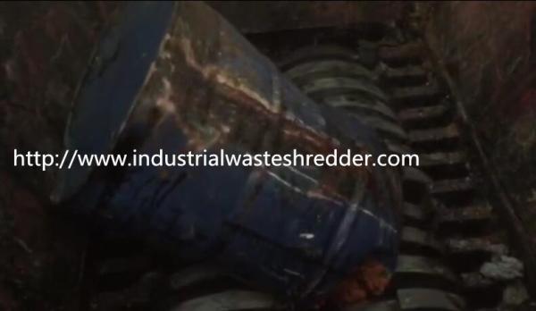 Cheap Double Shaft Large Industrial Metal Shredder Auto Overload Reverse For PET Drum for sale