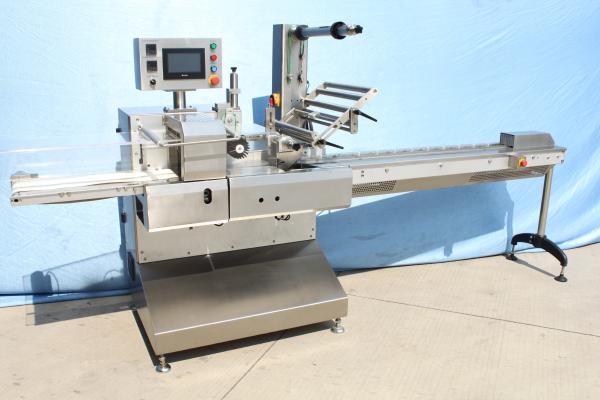 Cheap Small Bag Horizontal Flow Biscuit Packaging Machine Automatic for sale