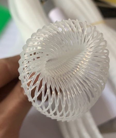 Extruded PE Protective Mesh Netting Soft Polyethylene For 5CM Diameter Object