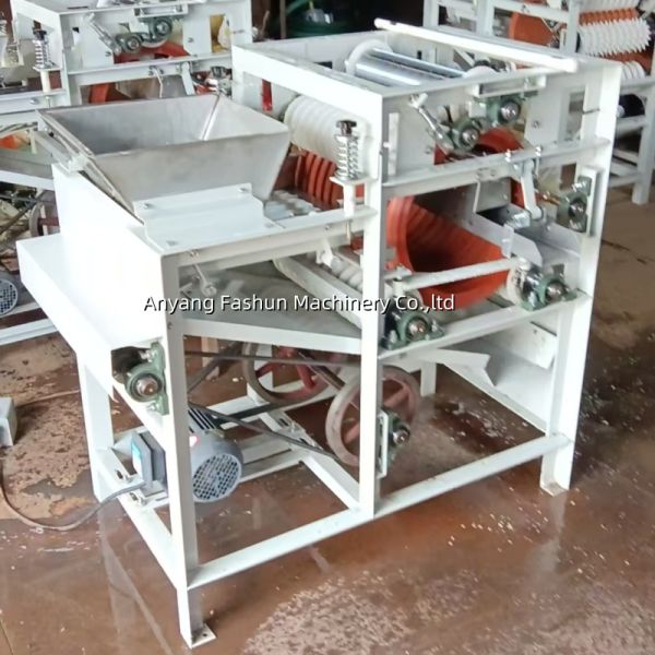 Mung Bean Peeling Machine, Green Bean Peeling Machine, Mung Bean Peeler Machine
