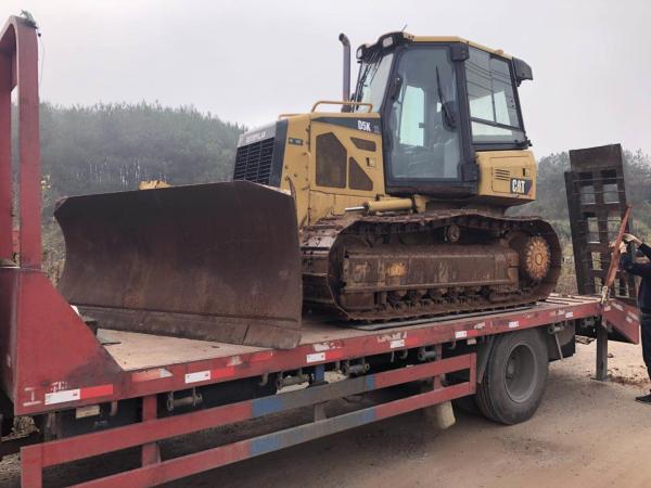 Cheap Hydrostatic Transmission Used CAT Bulldozer D5K XL CAT C4.4 Engine 3149 Work Hours for sale
