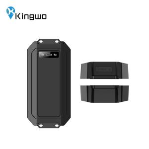China Rechargeable Wifi Indoor Gps Live Location Tracker Assets Bluetooth Gps Tracker IP67 on sale