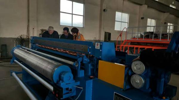 Cheap High Efficiency Automatic Welded Wire Mesh Making Machine Factory for sale