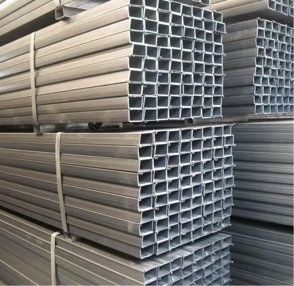 Cheap Square Or Rectangular Galvanized Square Steel Pipe For Construction Engineering for sale