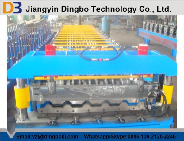Cheap 5.5kw Roof Panel Roll Forming Machine with Touch Screen PLC Control System for sale