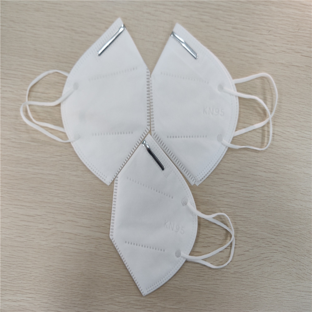 GB2626-2006 Disposable KN95 Respirator Mask Eco Friendly With Filter Valve