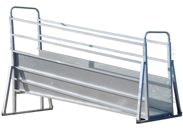 Cheap Outdoor 3m Portable Loading Chute With Dual Pin Locking System Smooth Surface for sale