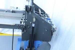 Best 320LS Paper Stacker Machine Vertical Width 320mm With Batch Counter wholesale