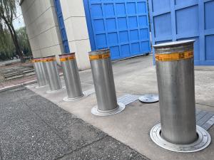 Best High Security Electric Telescopic Bollards With Remote Control Access Control wholesale